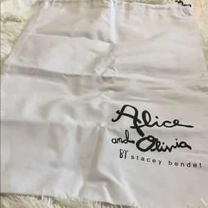 XL Alice and Olivia dust bag